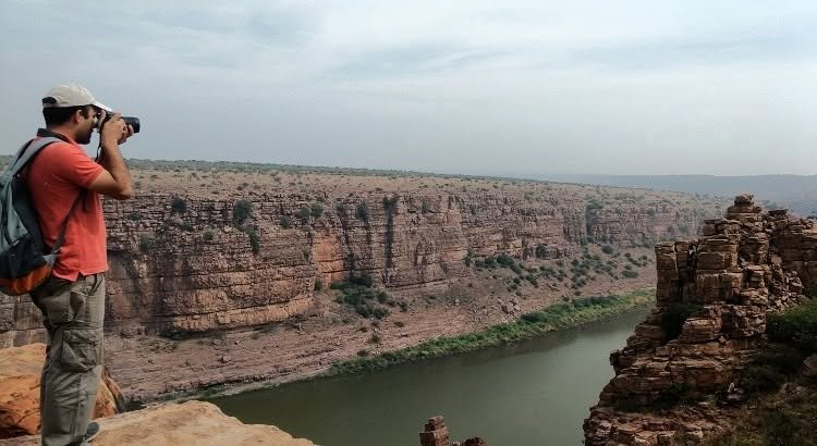 Panoramic scenery and rocky canyon viewpoints in Gandikota